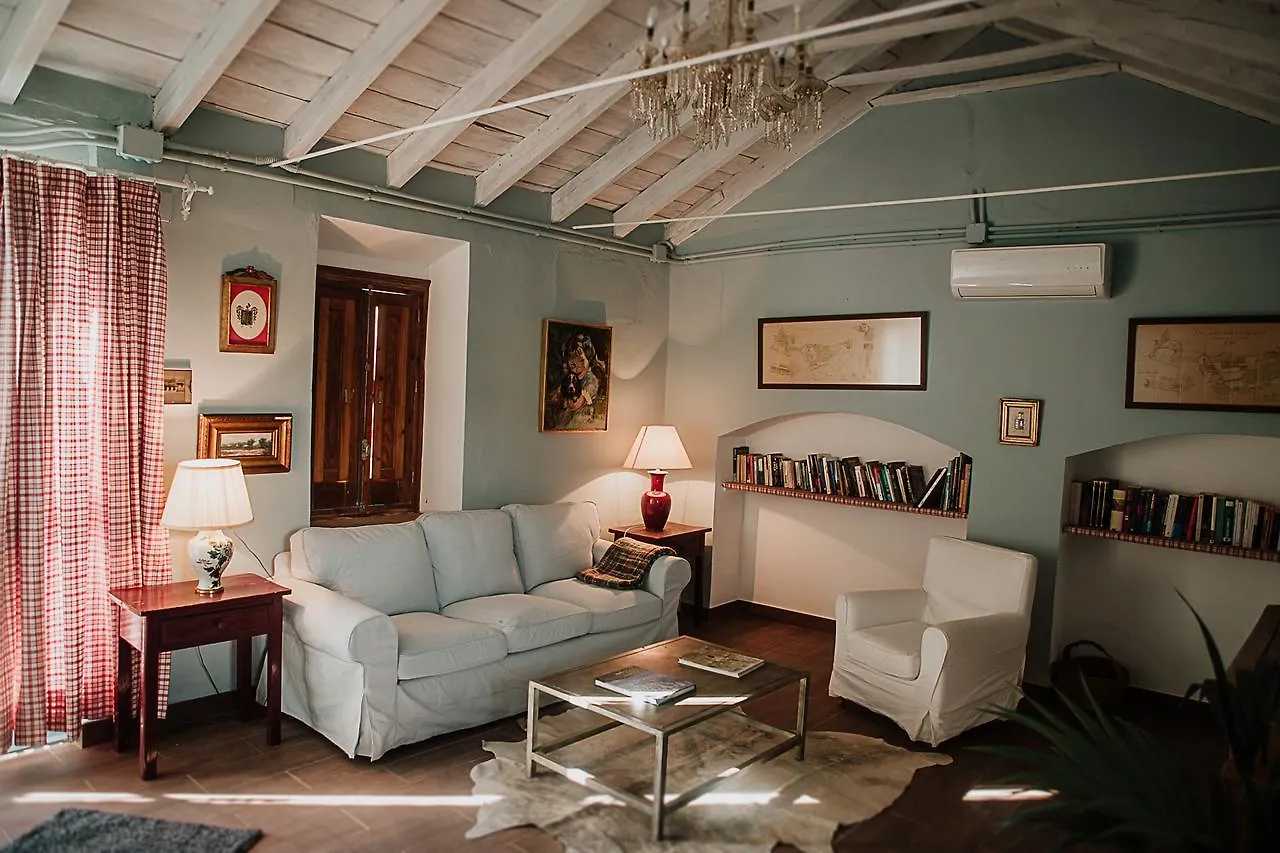 Farm stay Cortijo Santa Clara Villa Carmona